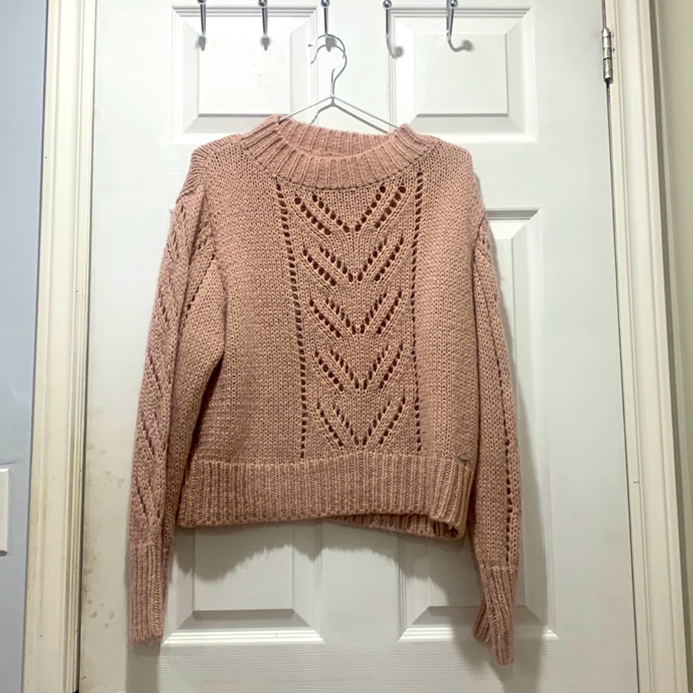 This is sweater which looks very beautiful when it’s wearing 😊